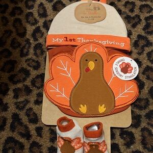 My 1st Thanksgiving Bib and Booties Set